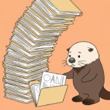 線画の図形を書類ファイルに挟んで積み上げるラッコ